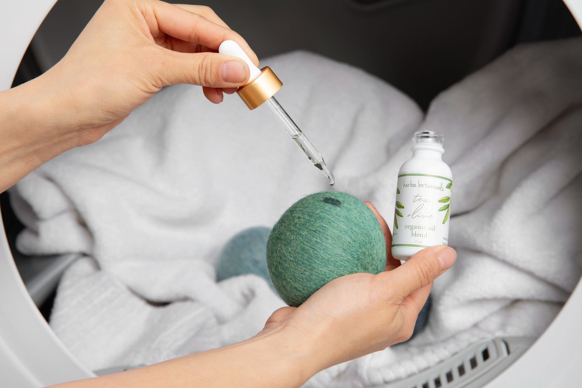 herba botanicals tea olive organic oil blend wool dryer ball